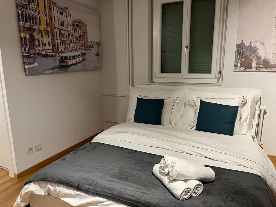 5 Minutes A Pied De La Gare Apartment